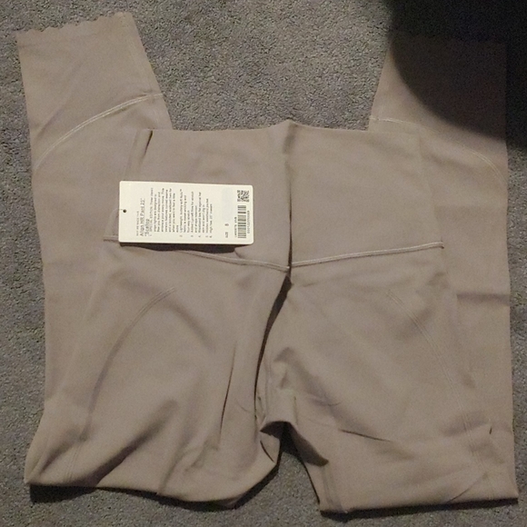 NWT Lululemon Align HR Pant 25" *Scallop - Picture 3 of 7